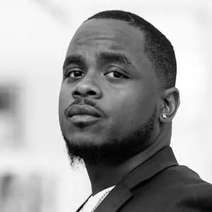 Photo of Jonah MIxon-Webster